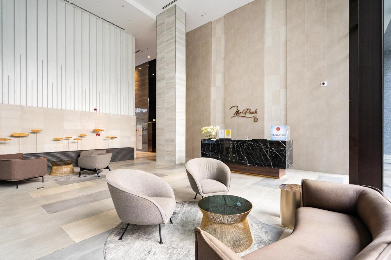 Апарт отель Convinia Luxury The Peak Midtown Хошимин Экстерьер фото