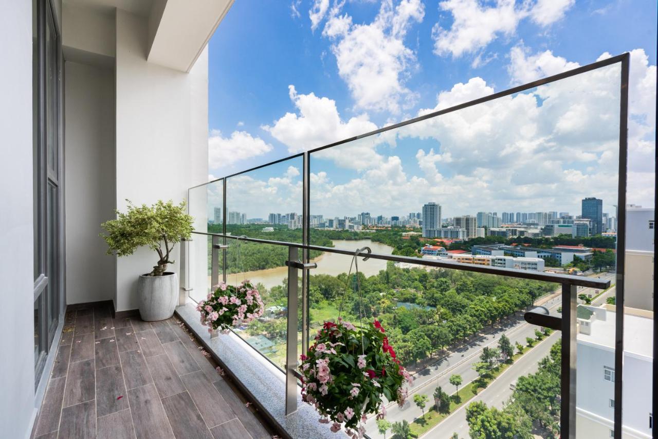 Апарт отель Convinia Luxury The Peak Midtown Хошимин Экстерьер фото