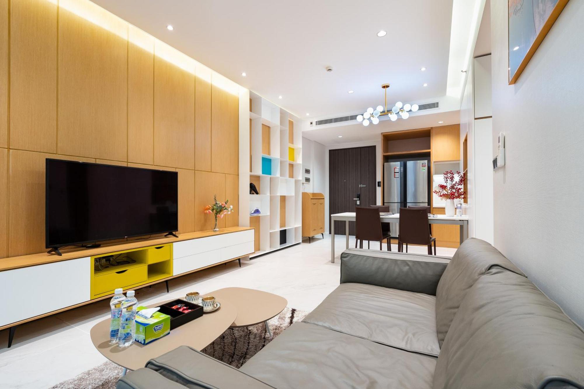 Апарт отель Convinia Luxury The Peak Midtown Хошимин Экстерьер фото