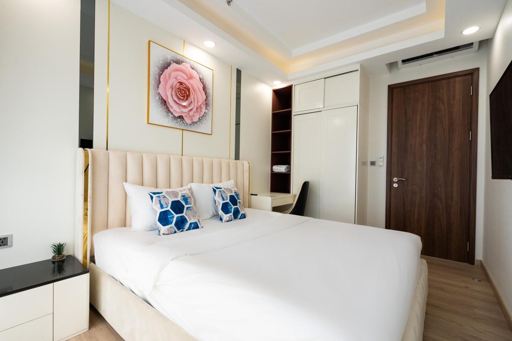 Апарт отель Convinia Luxury The Peak Midtown Хошимин Экстерьер фото