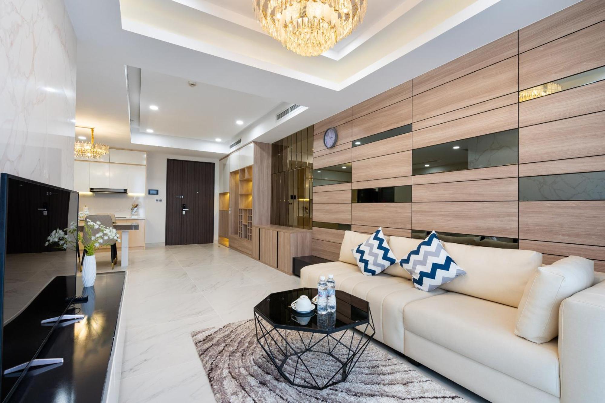 Апарт отель Convinia Luxury The Peak Midtown Хошимин Экстерьер фото